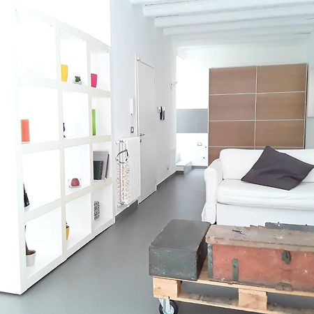 Appartement Cassari Upartments à Palerme Extérieur photo