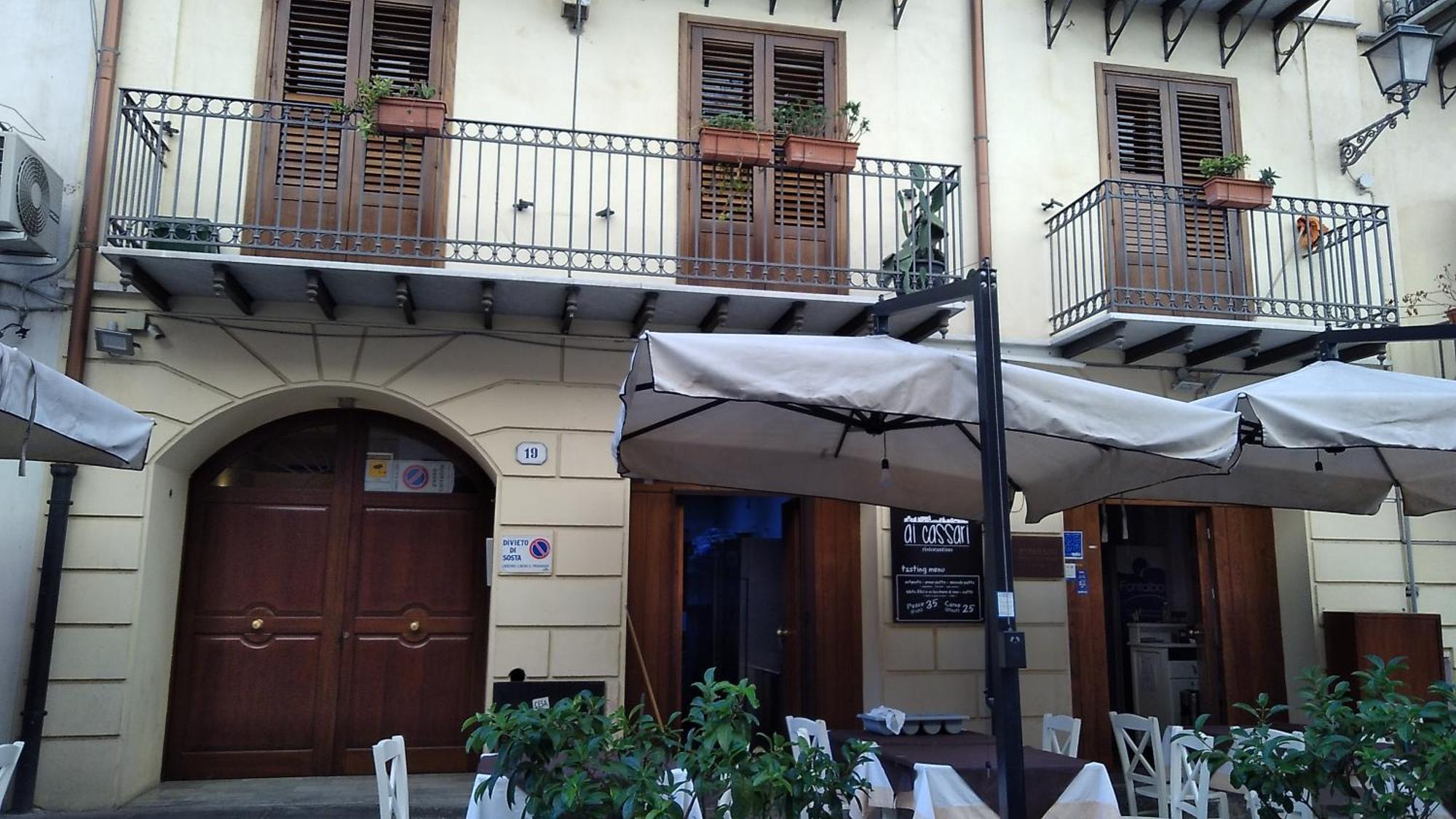 Appartement Cassari Upartments à Palerme Extérieur photo