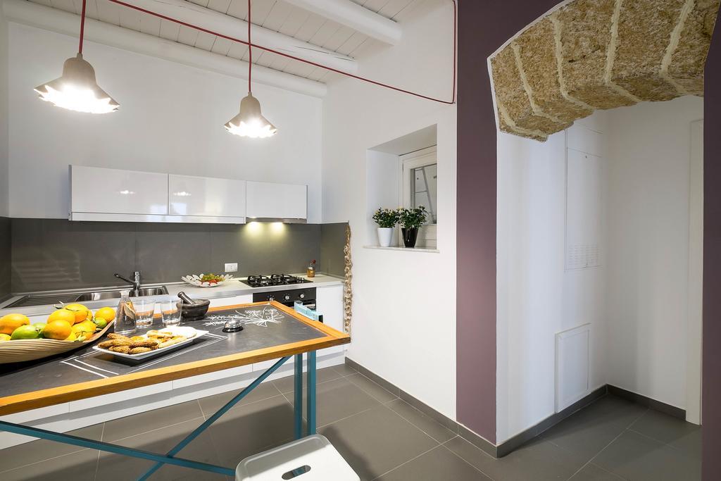 Appartement Cassari Upartments à Palerme Extérieur photo
