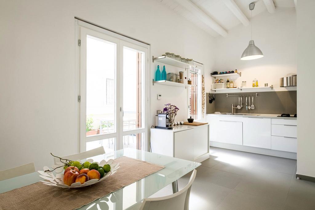 Appartement Cassari Upartments à Palerme Extérieur photo